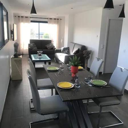 Aux Gres Des Vagues * Lion-sur-Mer