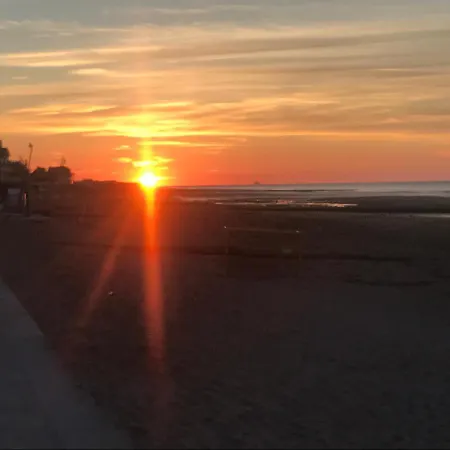 Aux Gres Des Vagues * Lion-sur-Mer